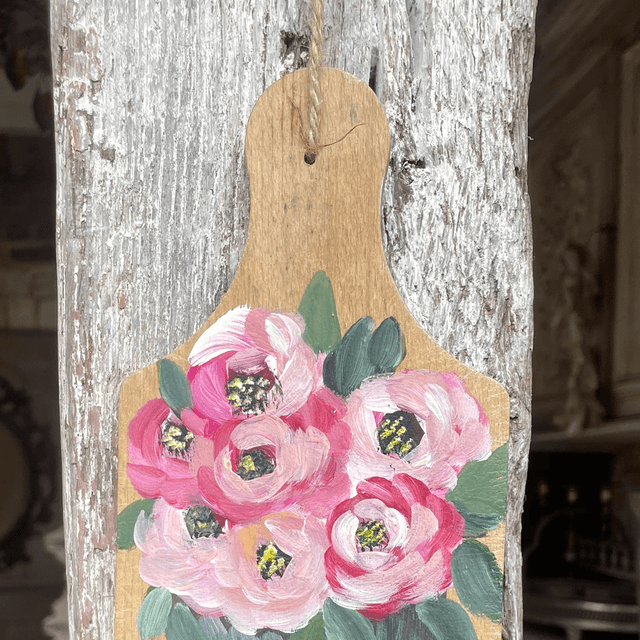 Pot en zinc avec bouquet  de roses.